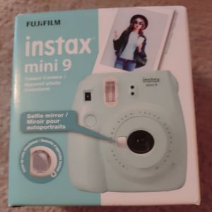 Fujifilm Instax Mini 9